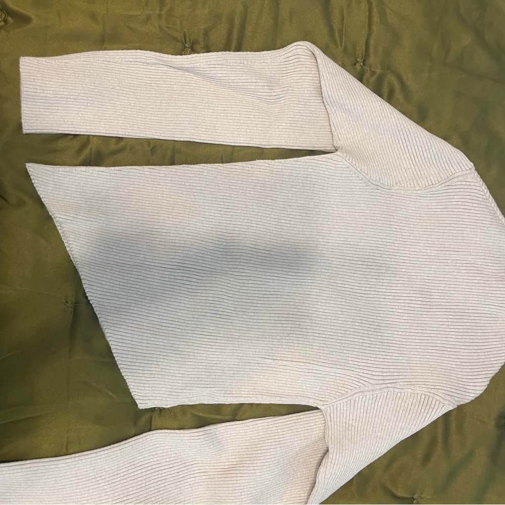 Astr Cream Sweater with Ribbed Texture - Picture 4 of 4